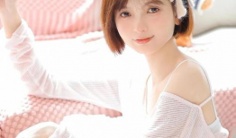 美女玉足视频,一瞥绝色美女的足下魅力